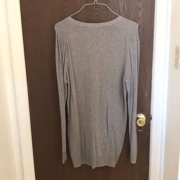 Old Navy Cardigan. Large - Picture 6 of 6